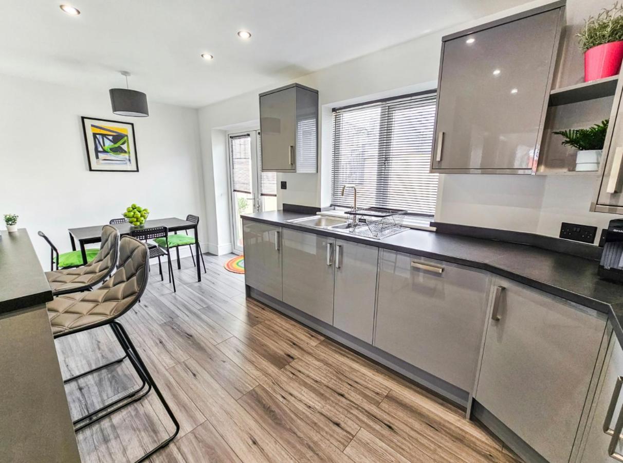 Two Bedroom Detached Modern Bungalow Close To Plymouth Argyle Fc Exteriér fotografie